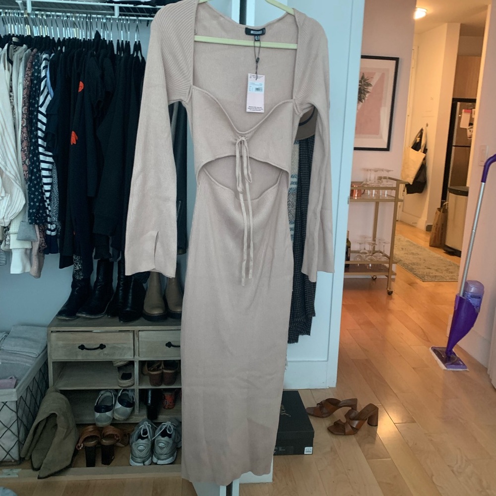 Missguided Ribbed Cut Out Knit Midi Dress